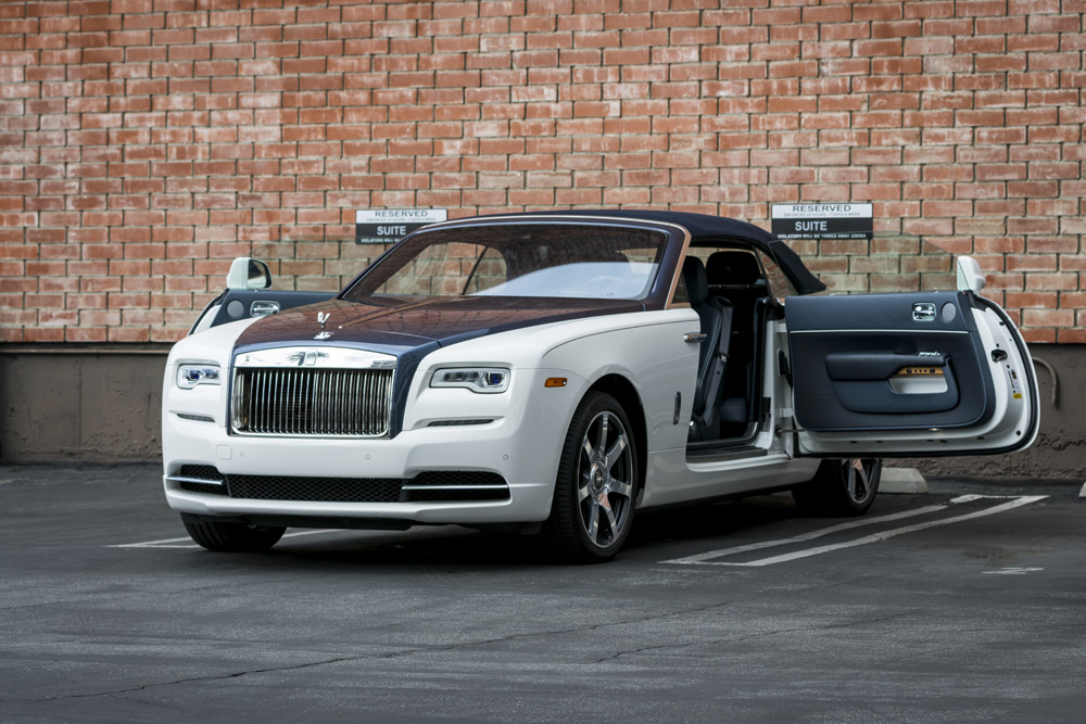 Rolls Royce Dawn white-9