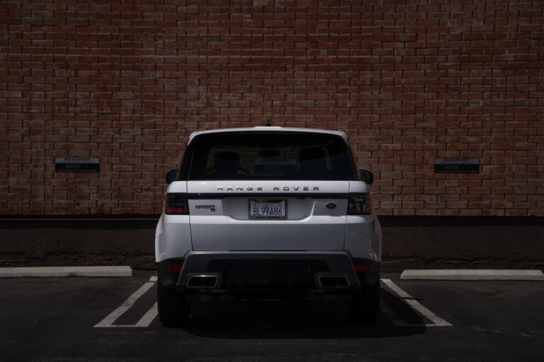 White-Range-Rover-2