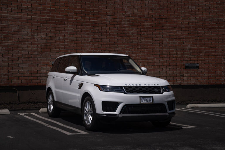 White-Range-Rover-3