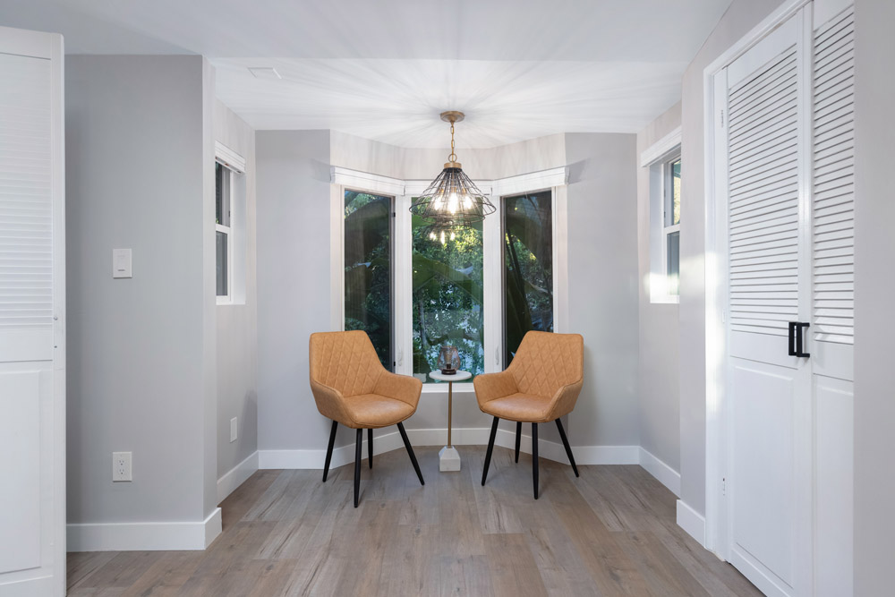 Hidden Valley Pl - Beverly Hills, 3 Bd, 4 Ba, Newly Renovated, Large Backyard, Private, Mini Basketball, Putting Green, Gym-Office, Canyon Views-28