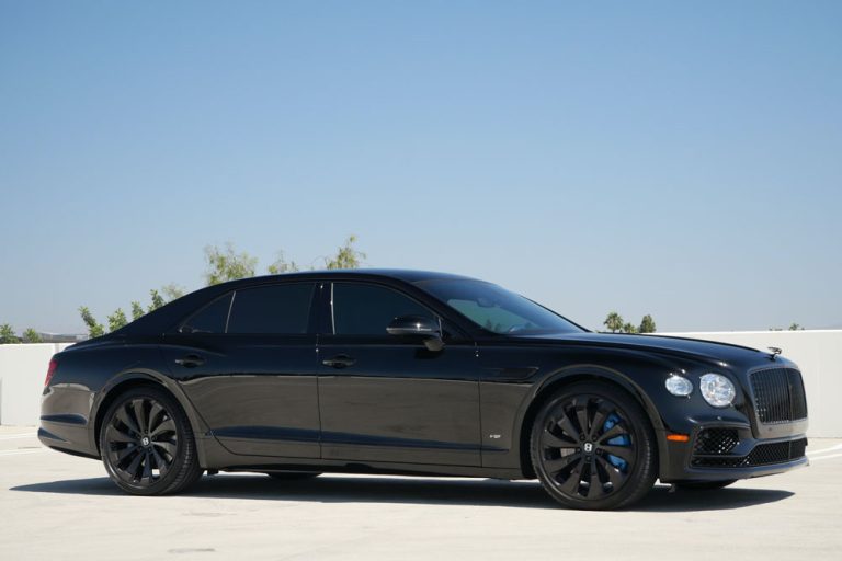 Bently-Flying-Spur-black-29