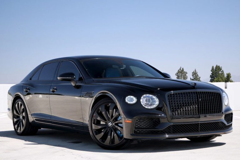 Bently-Flying-Spur-black-33