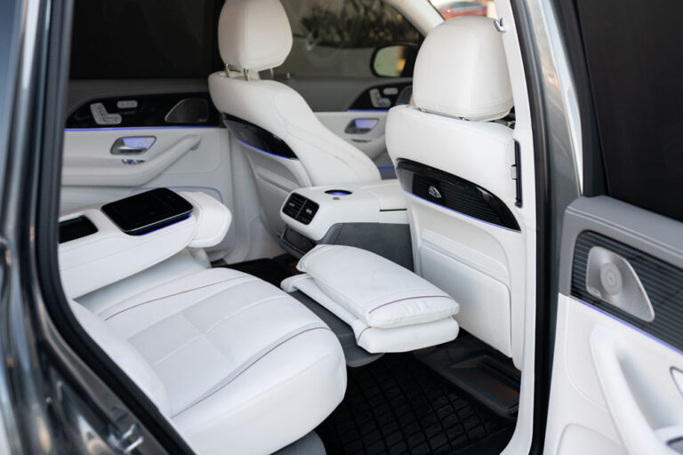 Maybach_suv-24