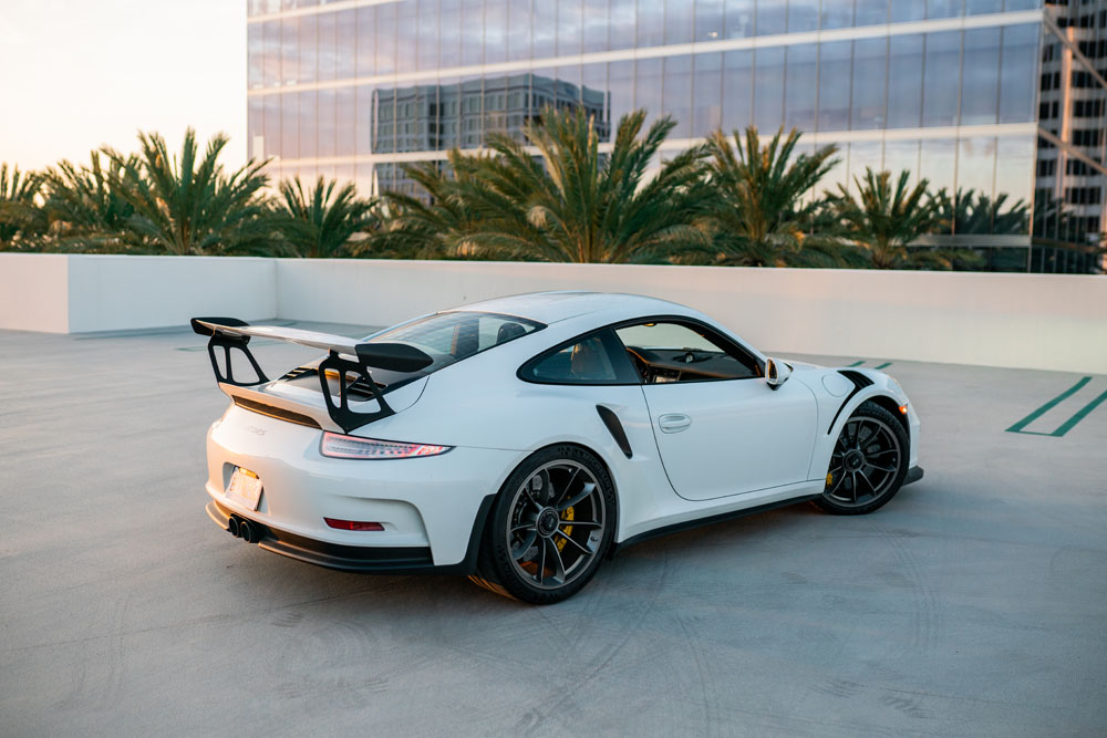 Porsche-GT3RS-White-12