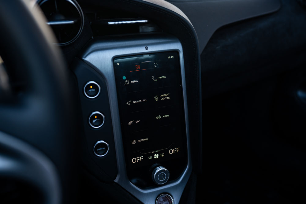 750s Spider Yellow-8