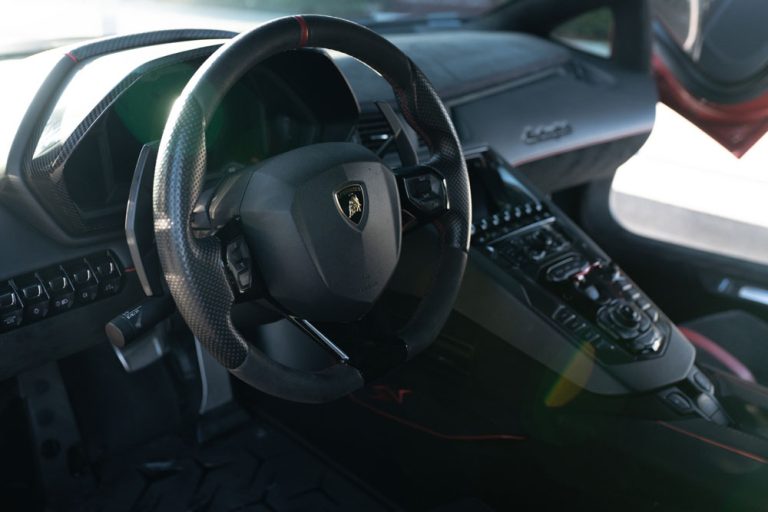 Aventador_SV-11
