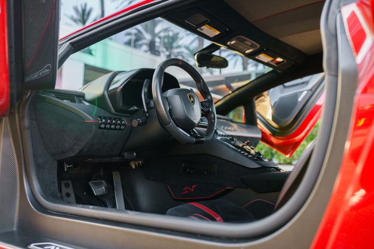 Aventador_SV-32