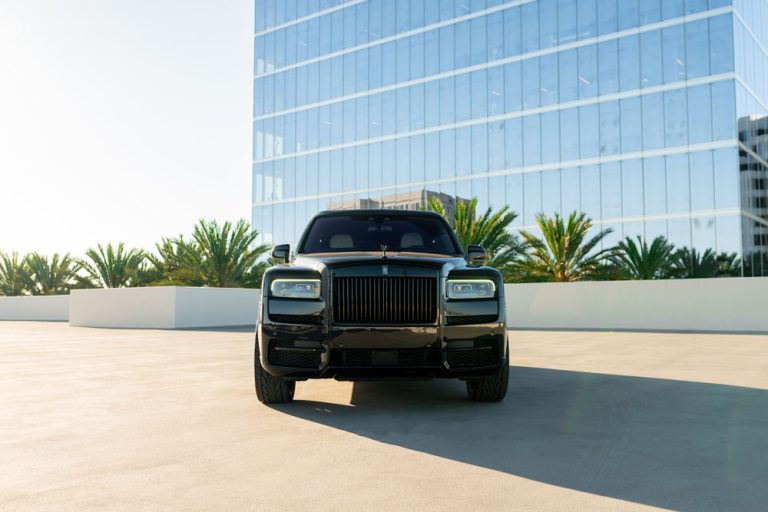 BLACK_CULLINAN-1