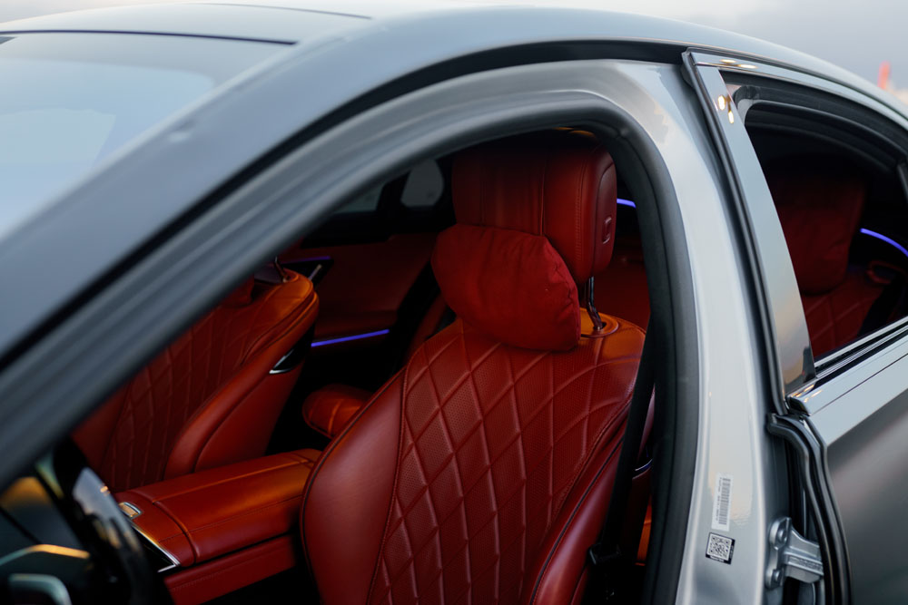 Black SClass October 2023-12