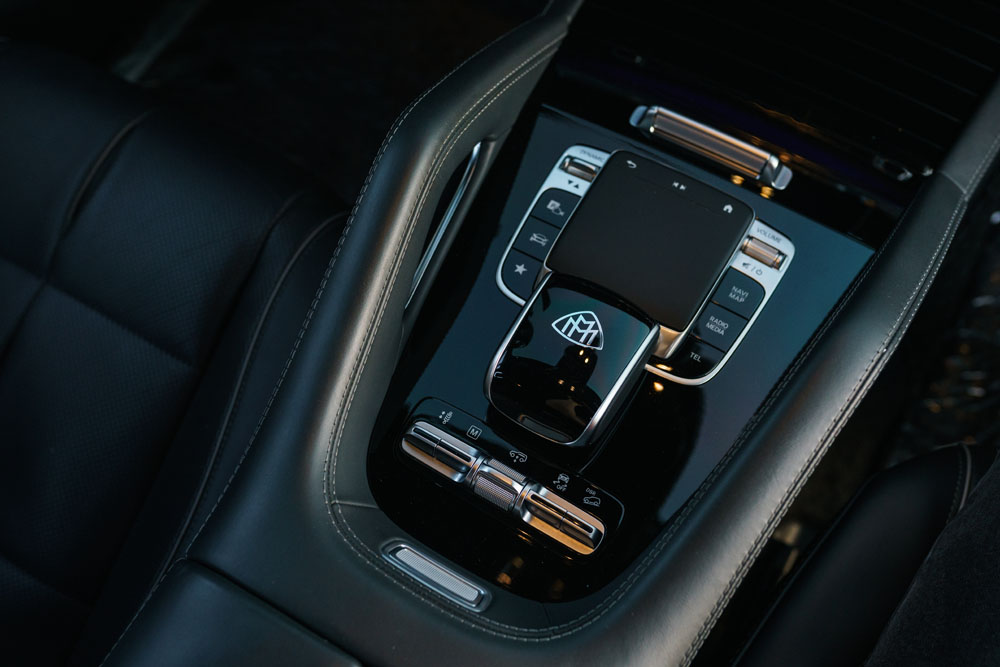 KIM MAYBACH GLS 600-13