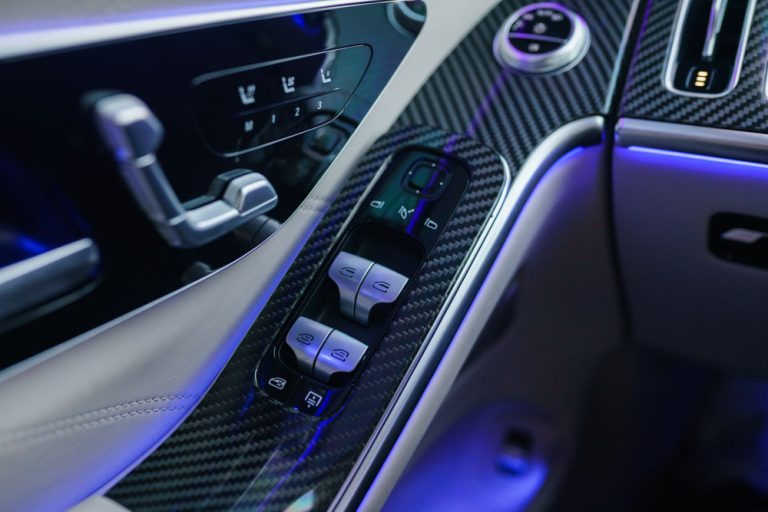 Maybach_S_580-12