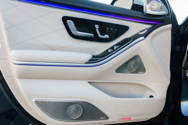 Maybach_S_580-17