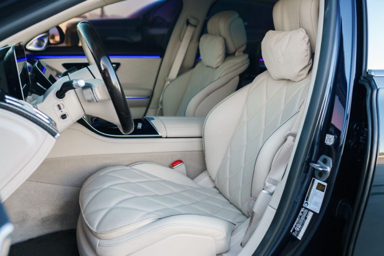 Maybach_S_580-18