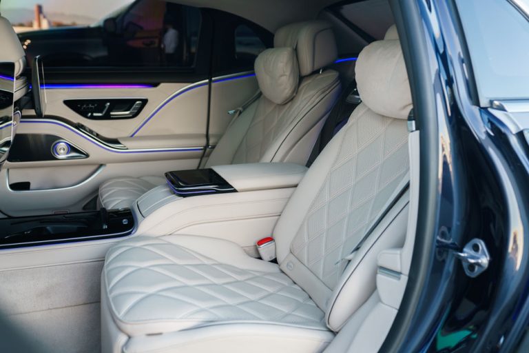 Maybach_S_580-24