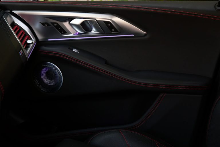 P2105210