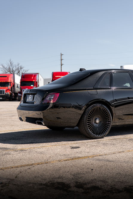 Precision Auto Repair Black Rolls Royce Ghost with Wheels Photos-5