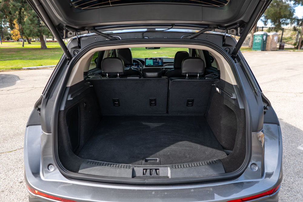 RR Auto Club Gray Lincoln Corsair Photos-23