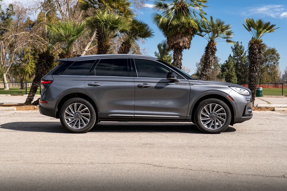 RR Auto Club Gray Lincoln Corsair Photos-3