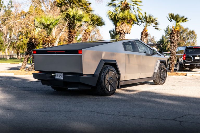 RR Auto Club Tesla CyberBeast Photos-4