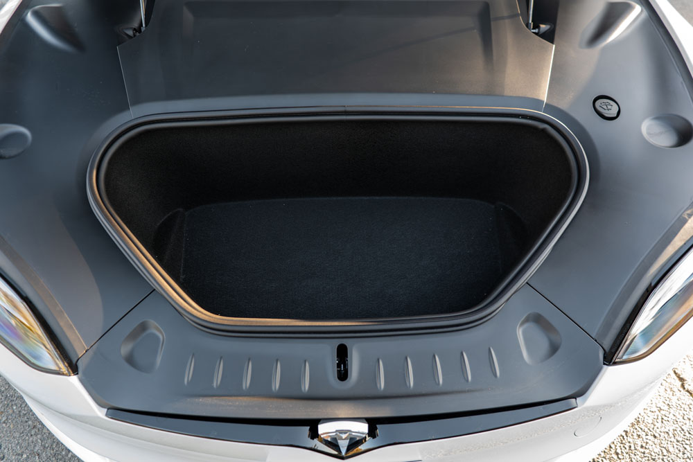 RR Auto Club White Tesla Model S Plaid Photos-22