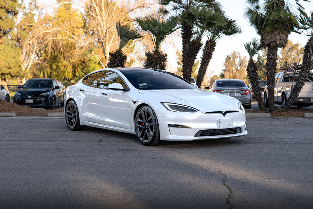RR Auto Club White Tesla Model S Plaid Photos-2_1