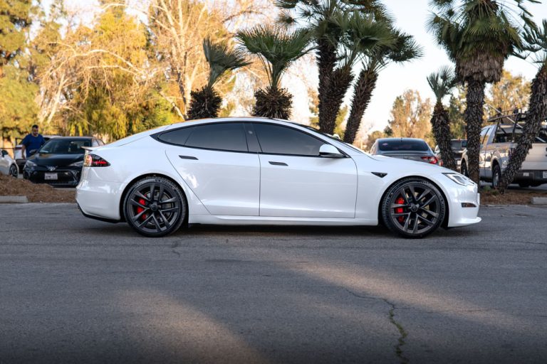 RR Auto Club White Tesla Model S Plaid Photos-3