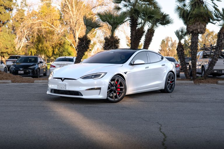 RR Auto Club White Tesla Model S Plaid Photos-8