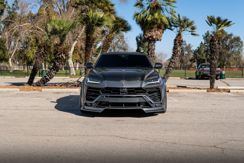 RR Auto Club Widebody Lamborghini Urus Photos-1
