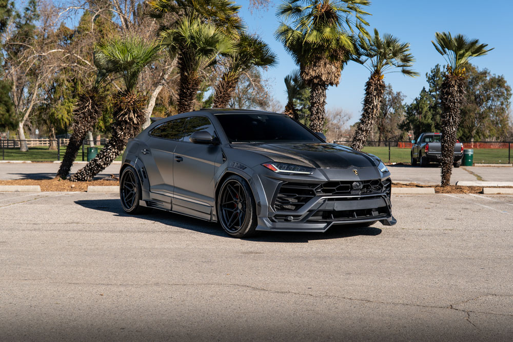 RR Auto Club Widebody Lamborghini Urus Photos-2