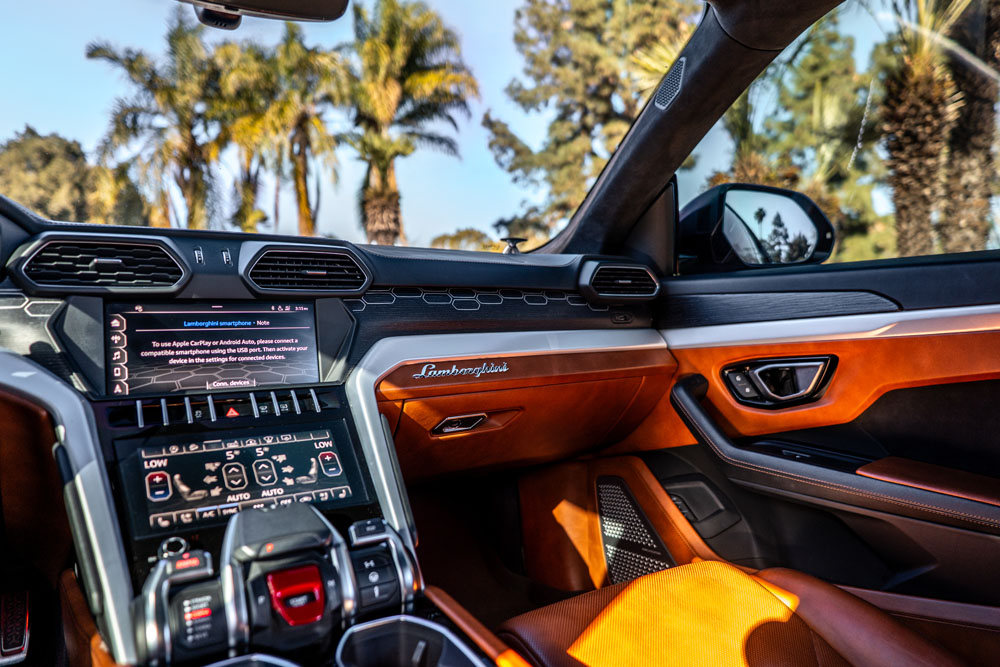 RR Auto Club Widebody Lamborghini Urus Photos-21