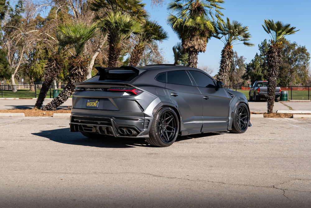RR Auto Club Widebody Lamborghini Urus Photos-4