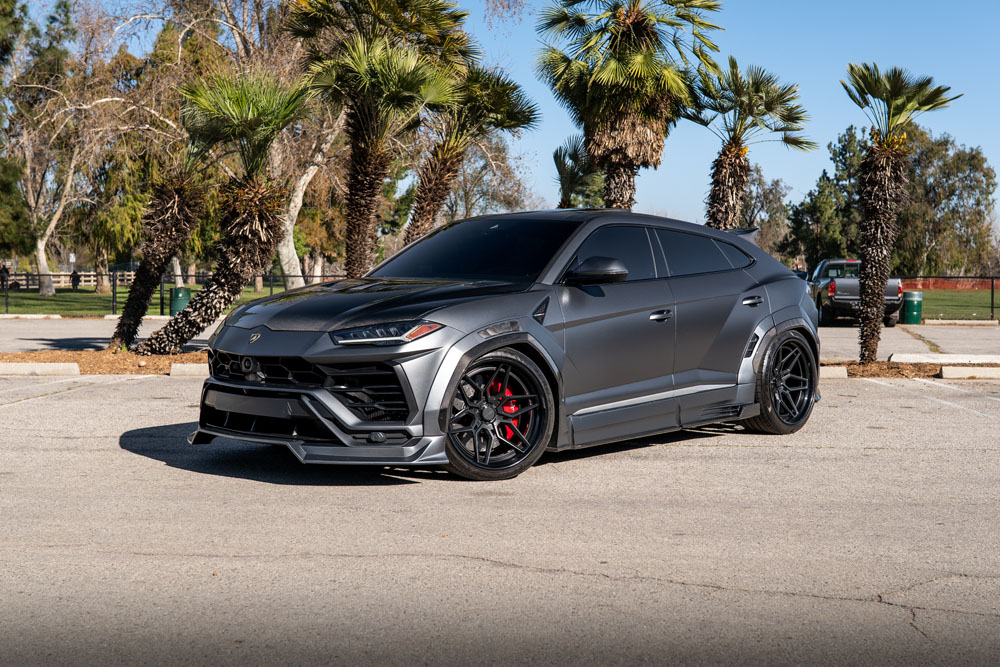 RR Auto Club Widebody Lamborghini Urus Photos-8