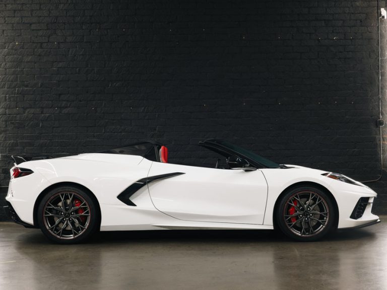 SCE_C8_Corvette_055