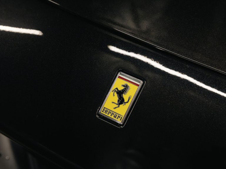 SCE_Ferrari_F8_006