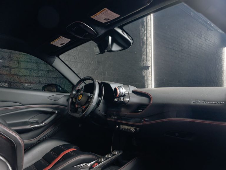 SCE_Ferrari_F8_029