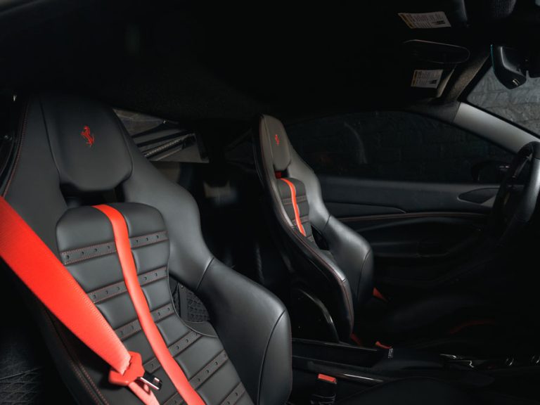 SCE_Ferrari_F8_042