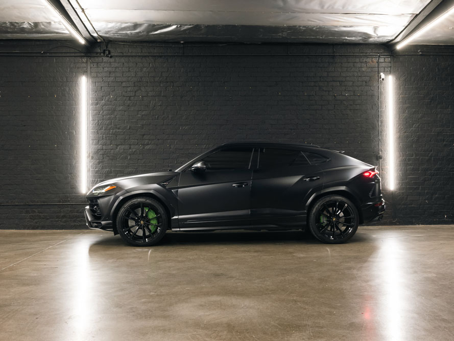 SCE_Lamborghini_Urus_003