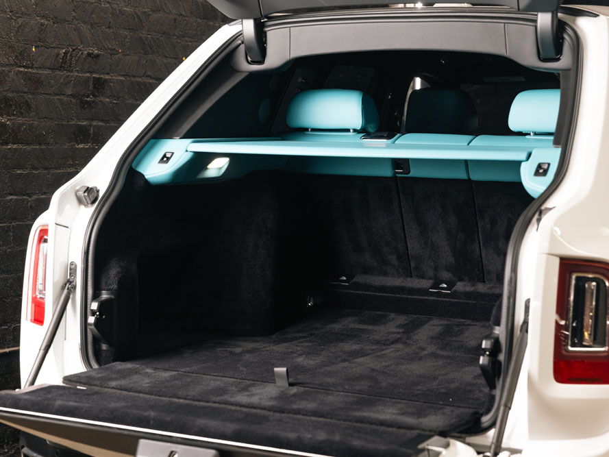 SupercarExperience_WhiteCullinan-13