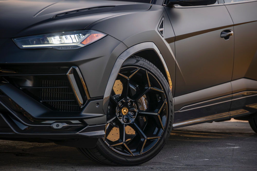 Urus Perf 28