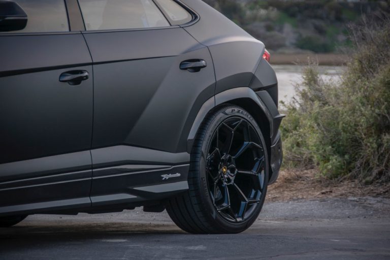 Urus Perf 7