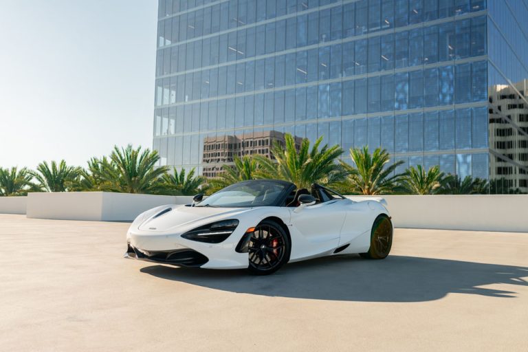 WHITE_720s-4