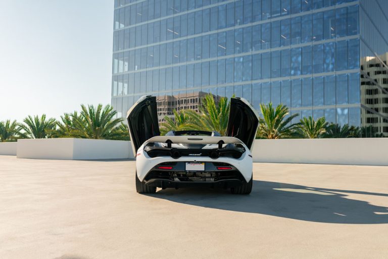 WHITE_720s-6
