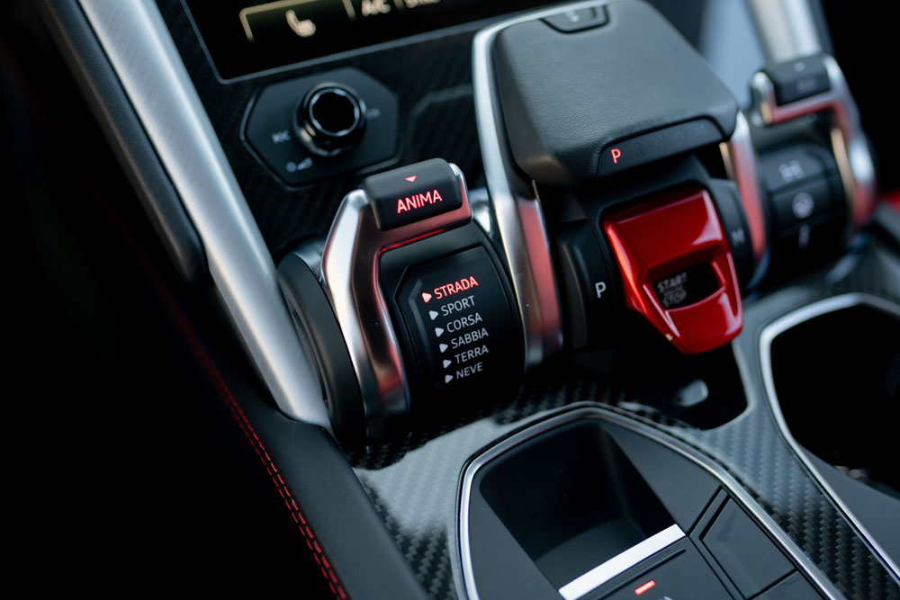 WIDE_BODY_URUS_SATIN_GREY-14