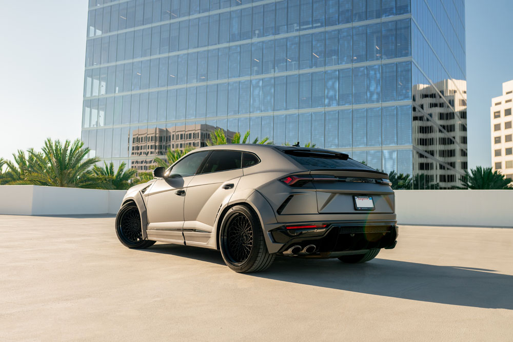 WIDE_BODY_URUS_SATIN_GREY-5