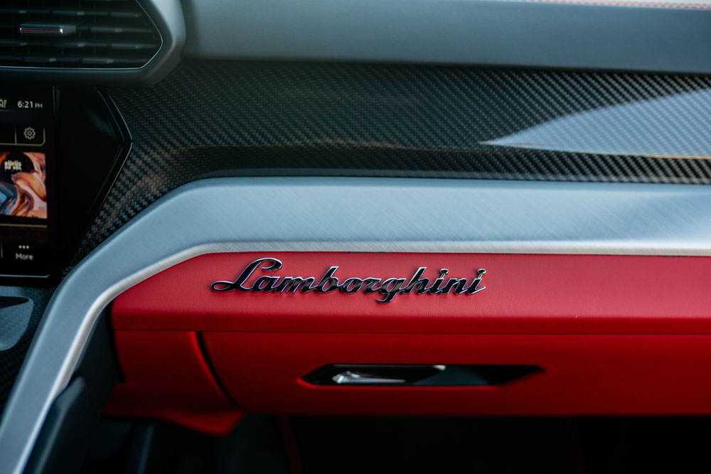 WIDE_BODY_URUS_SATIN_GREY-7