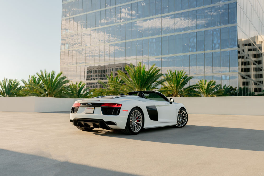 White_R8_Spyder-5