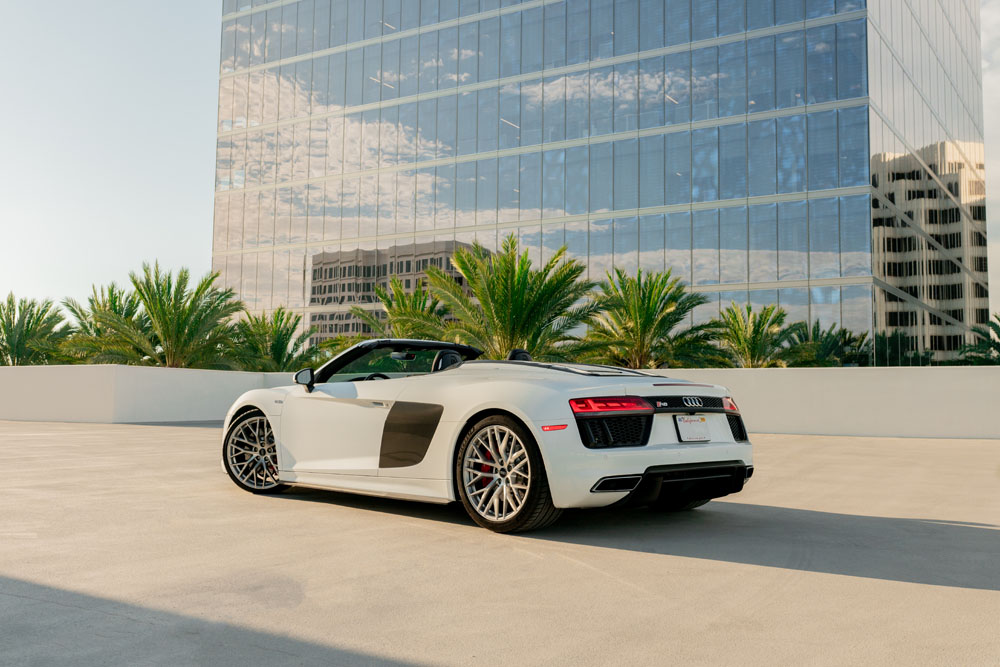 White_R8_Spyder-6