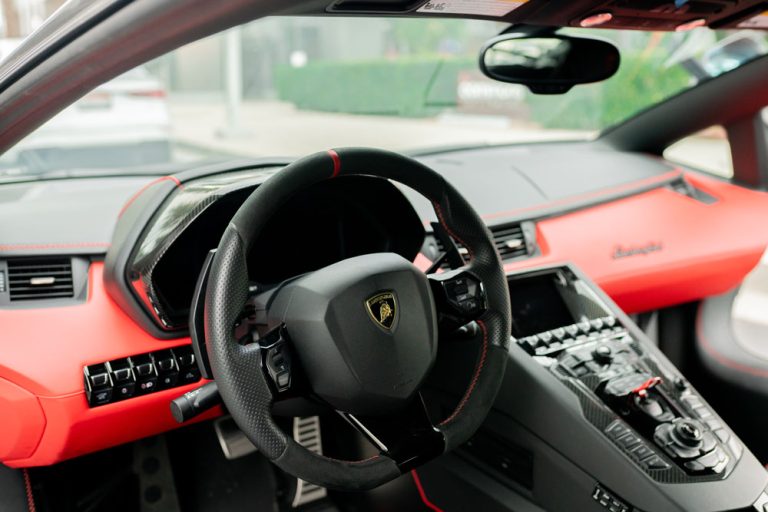 Aventador SVJ-12