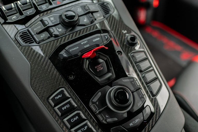 Aventador SVJ-17