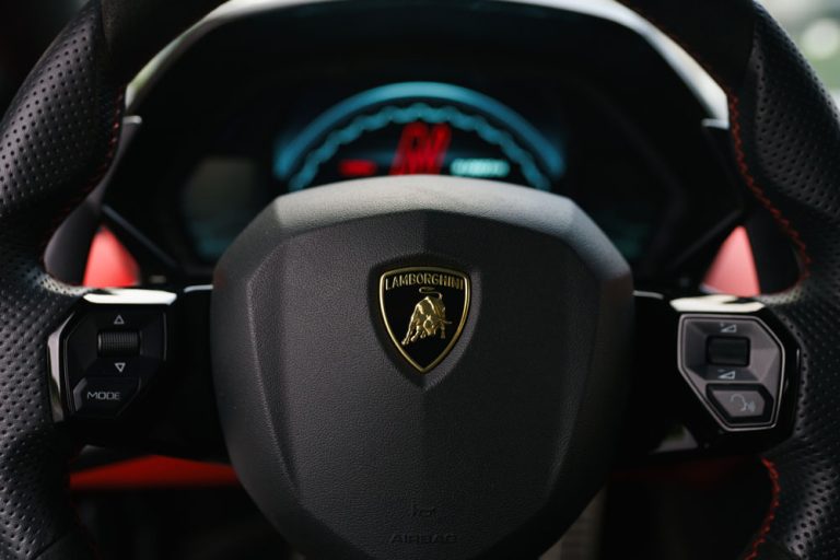 Aventador SVJ-22